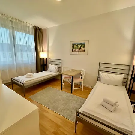 Hevals Budget & Beyond Apart Otel Berlin