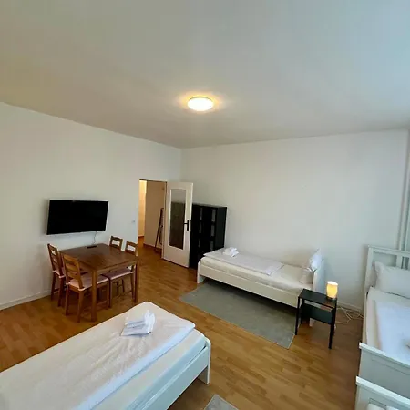 Hevals Budget & Beyond Apart Otel *